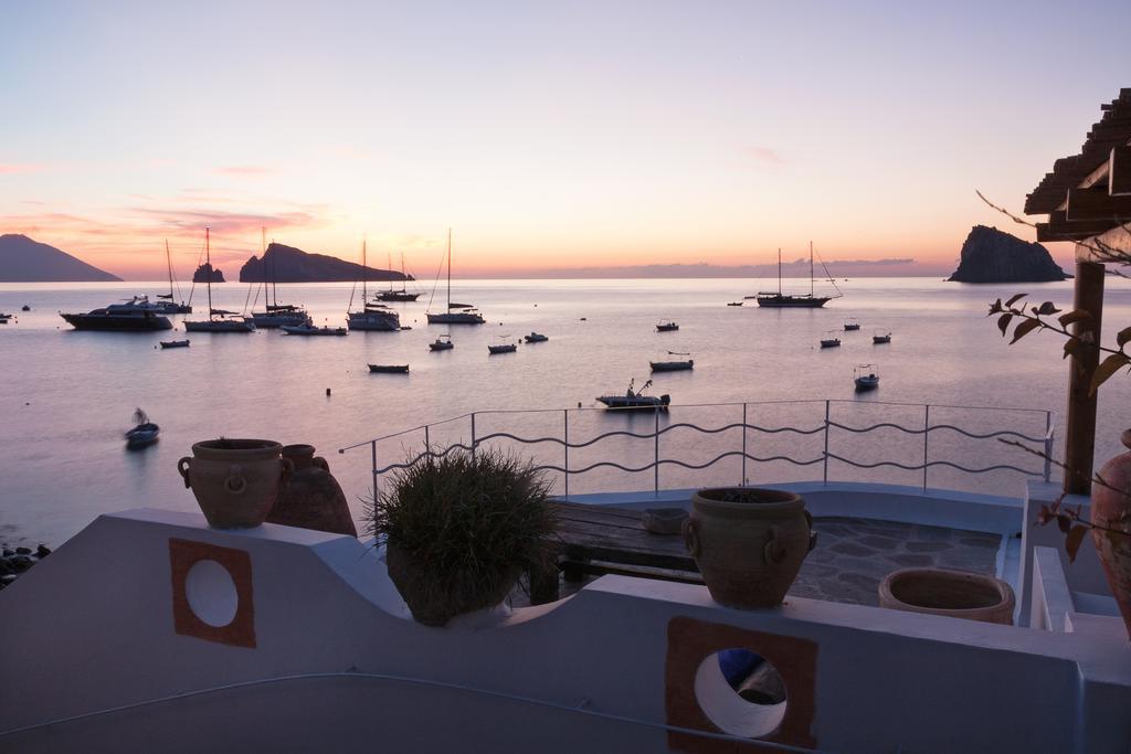 Villa Il Galeone Panarea Buitenkant foto